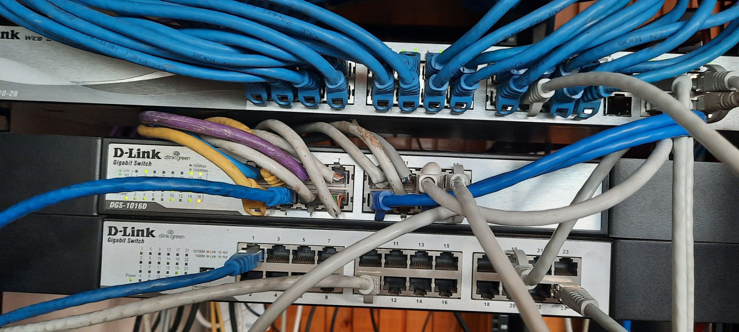 Fiber Optic Router